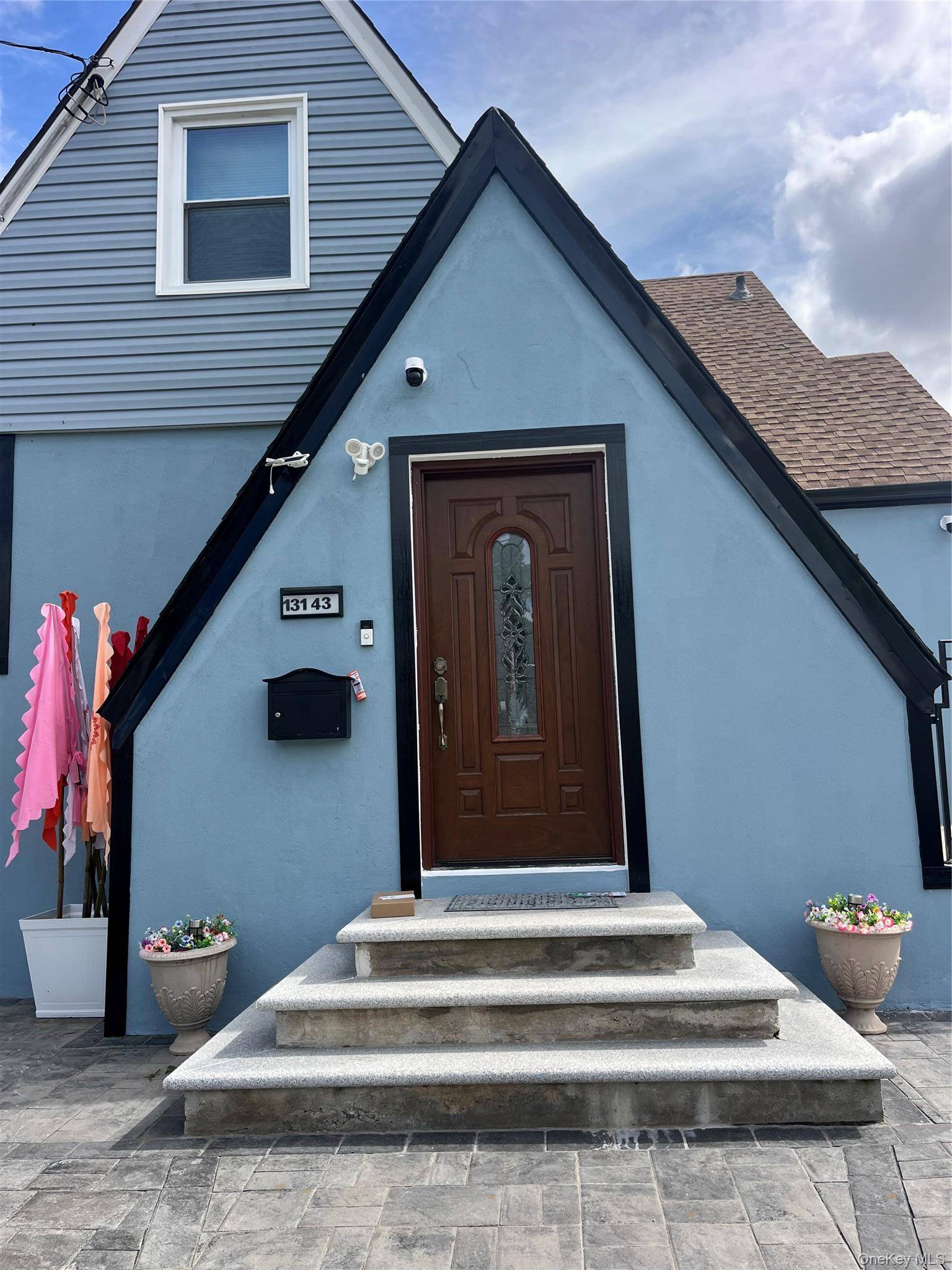 13143 221st ST, Laurelton, NY 11413