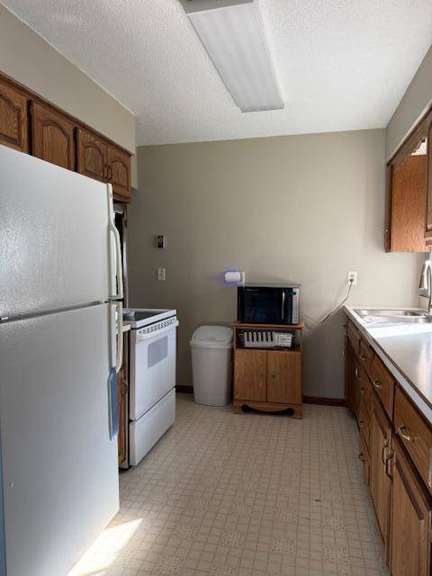 1103 2nd AVE SE, Barnesville, MN 56514