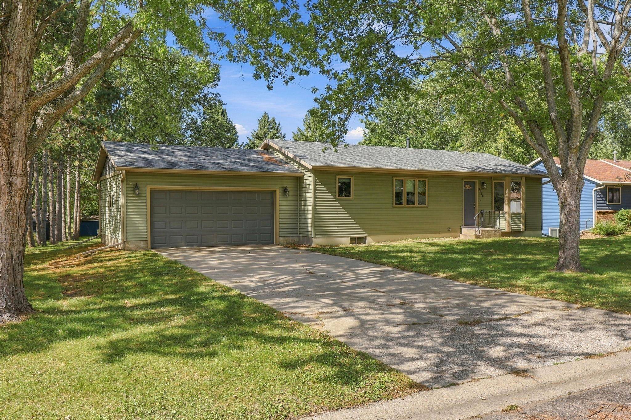2015 Highview DR, Sauk Rapids, MN 56379