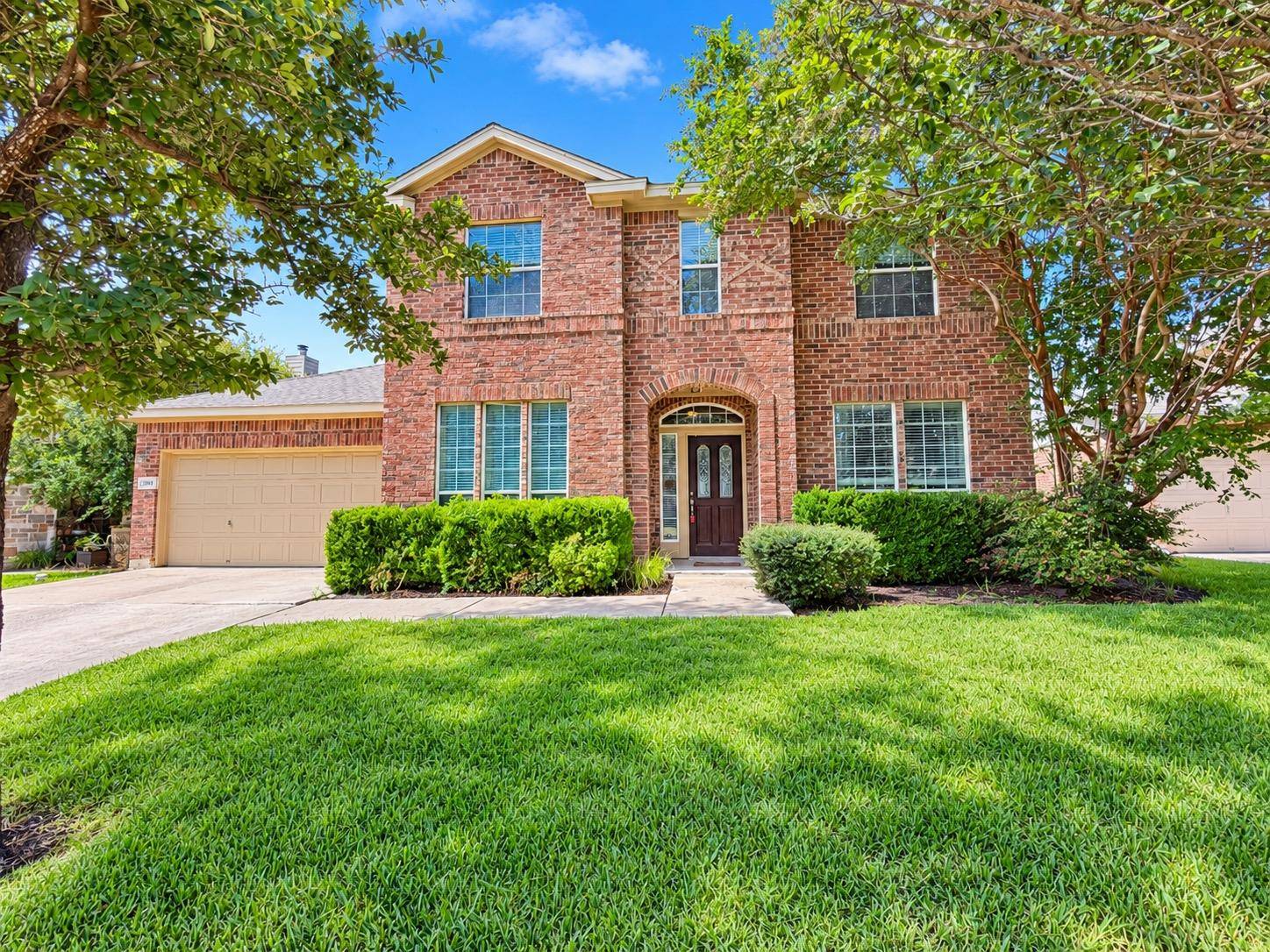 906 Mesquite Hollow PL, Round Rock, TX 78665