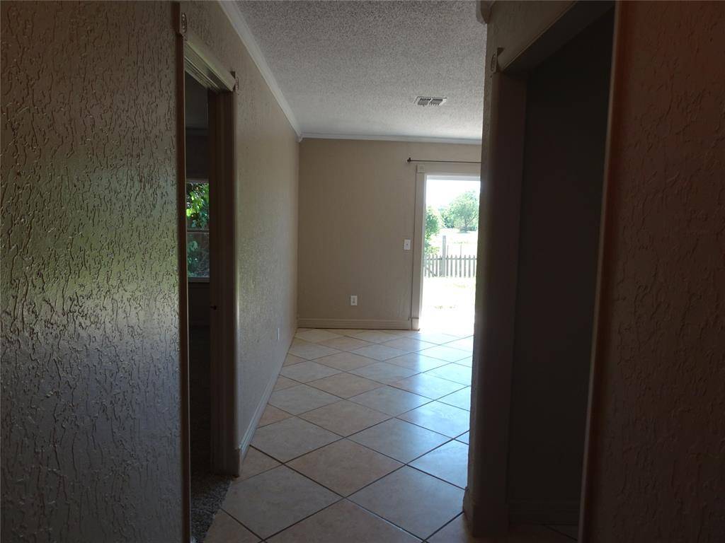 600 Oak Creek DR, Yukon, OK 73099