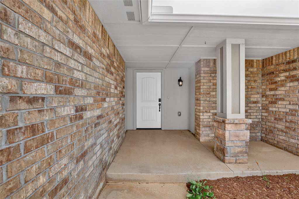 6516 NW 158th ST, Edmond, OK 73013