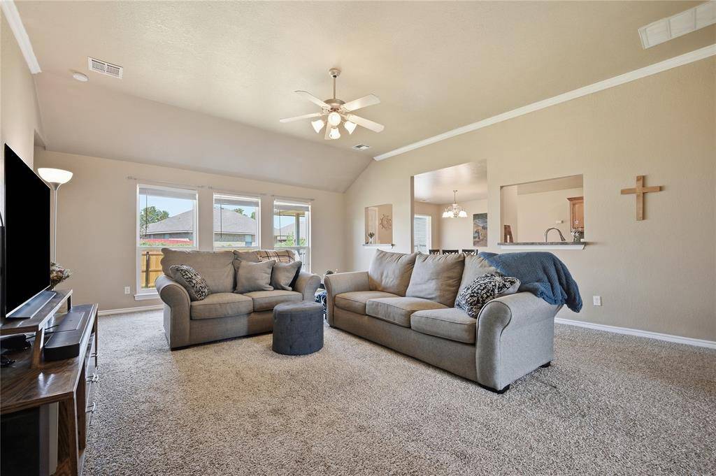 8133 Woodhue DR, Oklahoma City, OK 73135