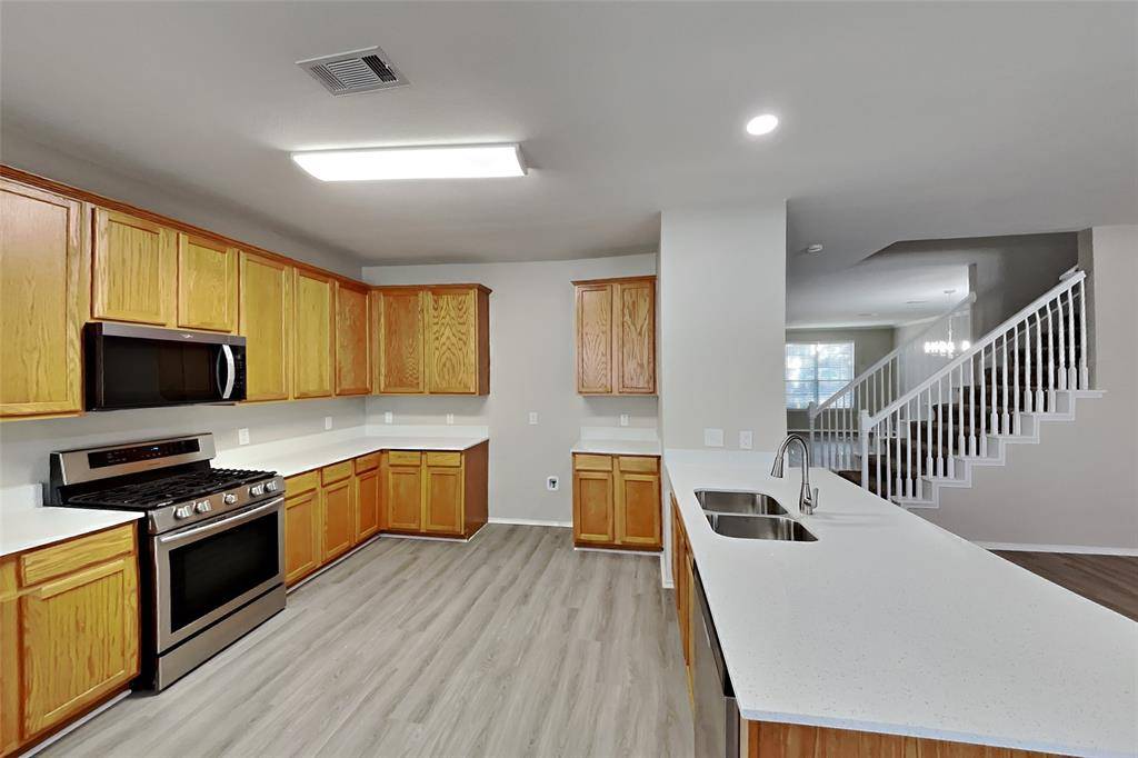 4328 Highgate Road, Fort Worth, TX 76244