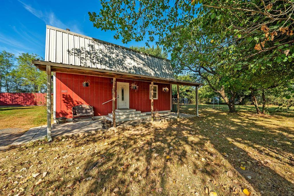 267 Delphia Drive, Denison, TX 75021