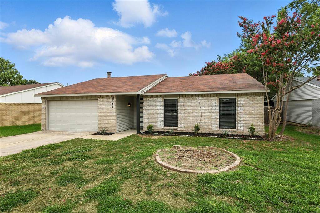 5221 Knox Drive, The Colony, TX 75056