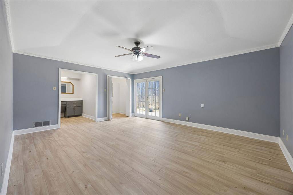 7424 Wellcrest Drive, Dallas, TX 75230