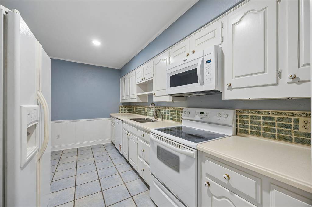 7424 Wellcrest Drive, Dallas, TX 75230
