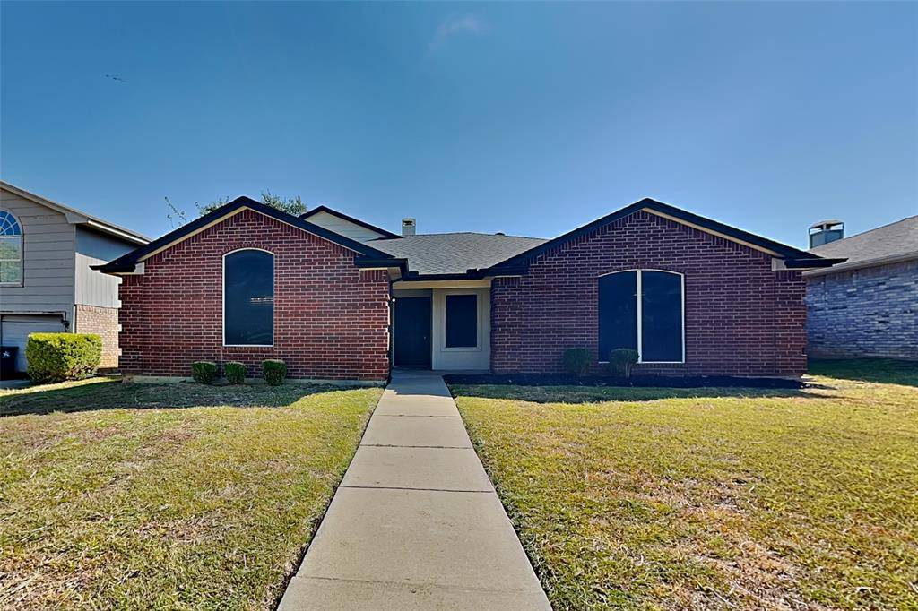 5515 Royal Meadow Lane, Arlington, TX 76017