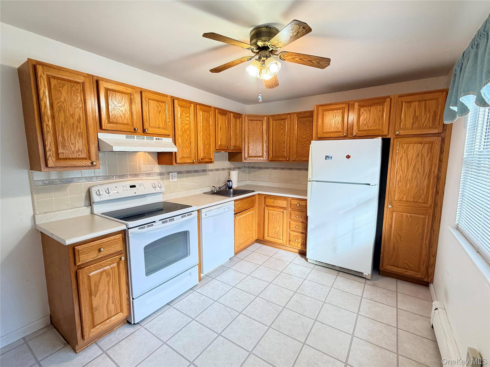 1840 Crompond RD #3B4, Peekskill, NY 10566