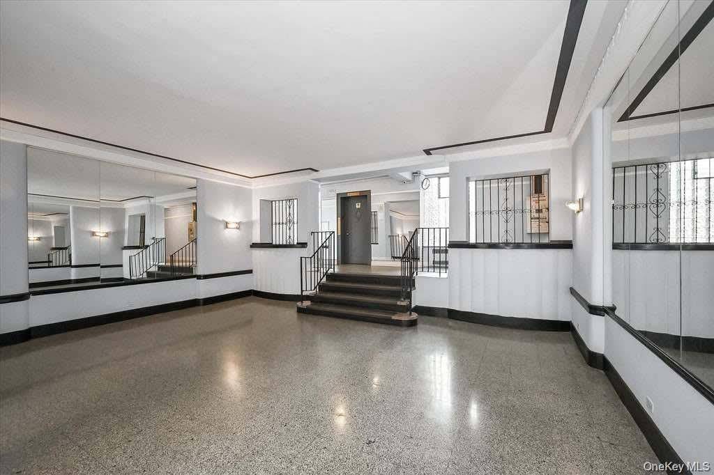 6536 Wetherole ST #103, Rego Park, NY 11374
