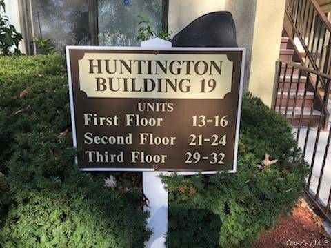 30 Huntington CIR, Peekskill, NY 10566