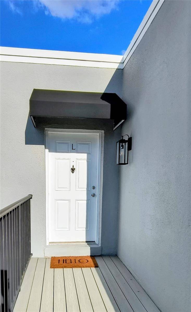 201 S ARRAWANA AVE #L, Tampa, FL 33609