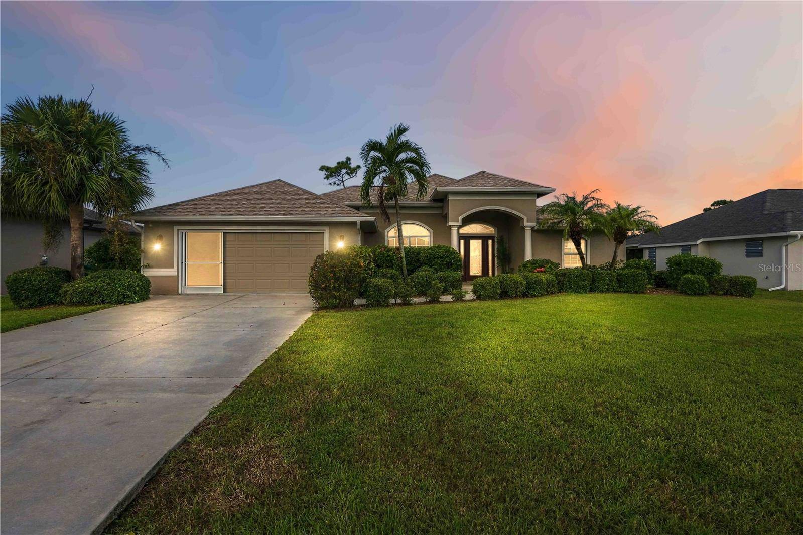 244 FAIRWAY RD, Rotonda West, FL 33947