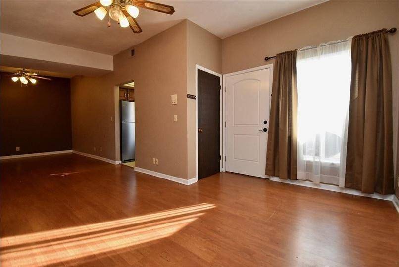 6831 N FROSTWOOD Pkwy #82, Peoria, IL 61615