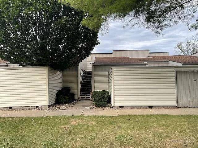 6831 N FROSTWOOD Pkwy #82, Peoria, IL 61615