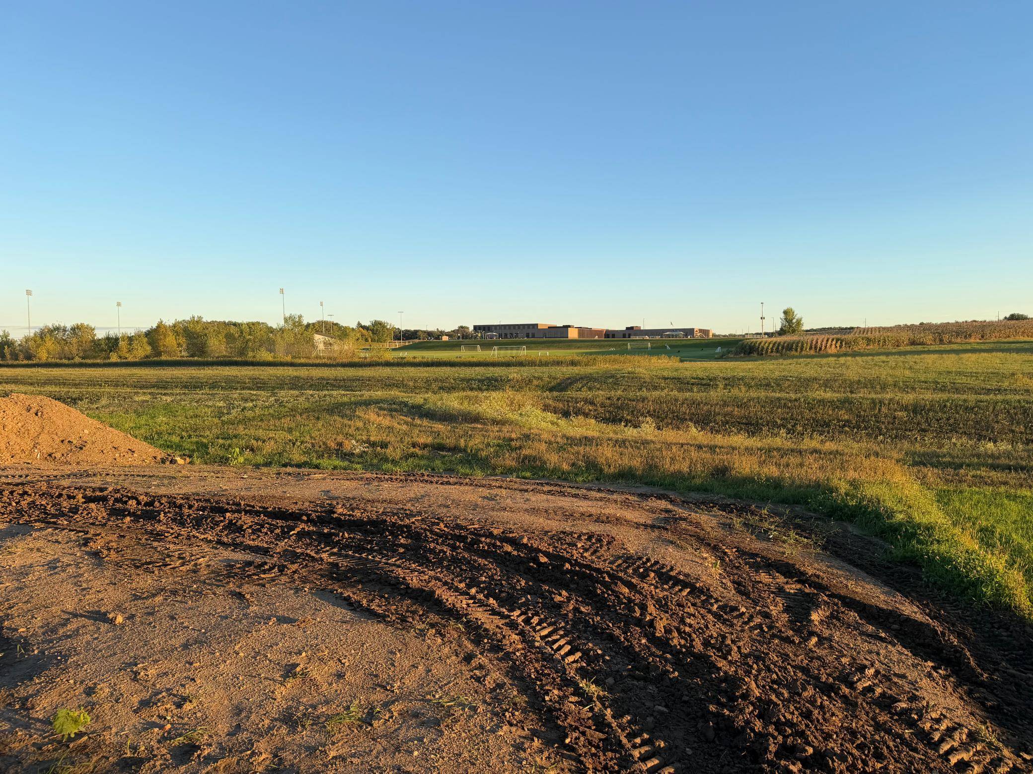 2219 Elk Run DR SE, Pine Island, MN 55963