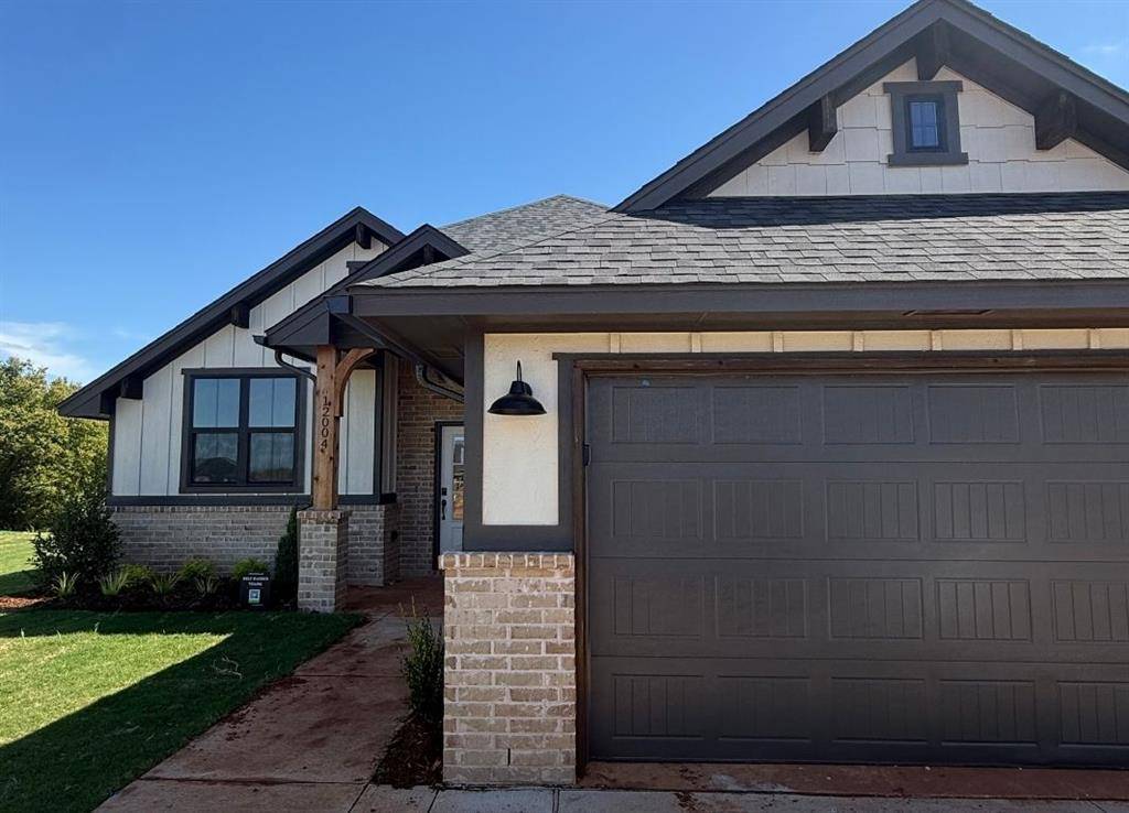 12004 Rockbed DR, Yukon, OK 73099