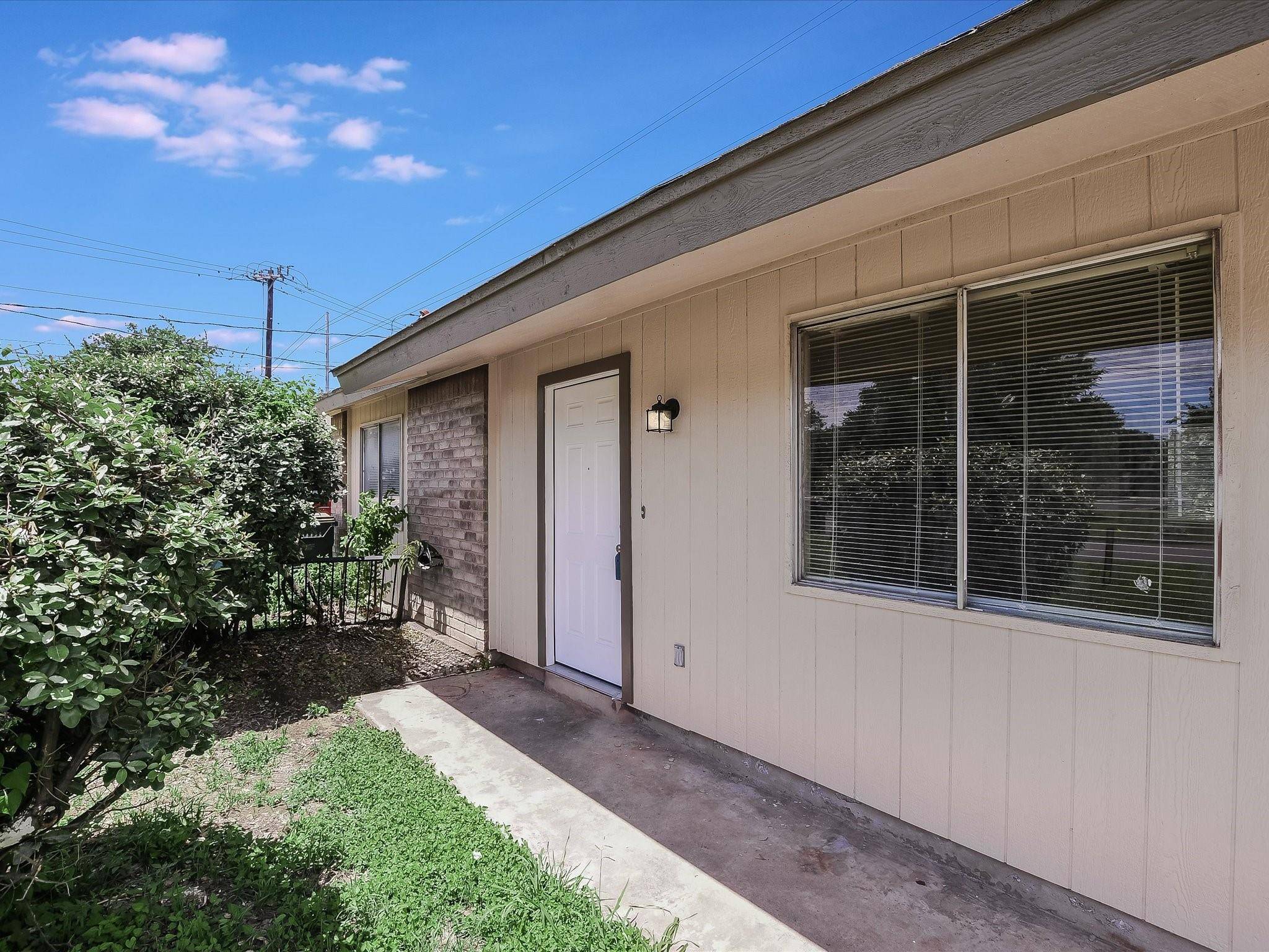 403 Janis #A, Georgetown, TX 78628