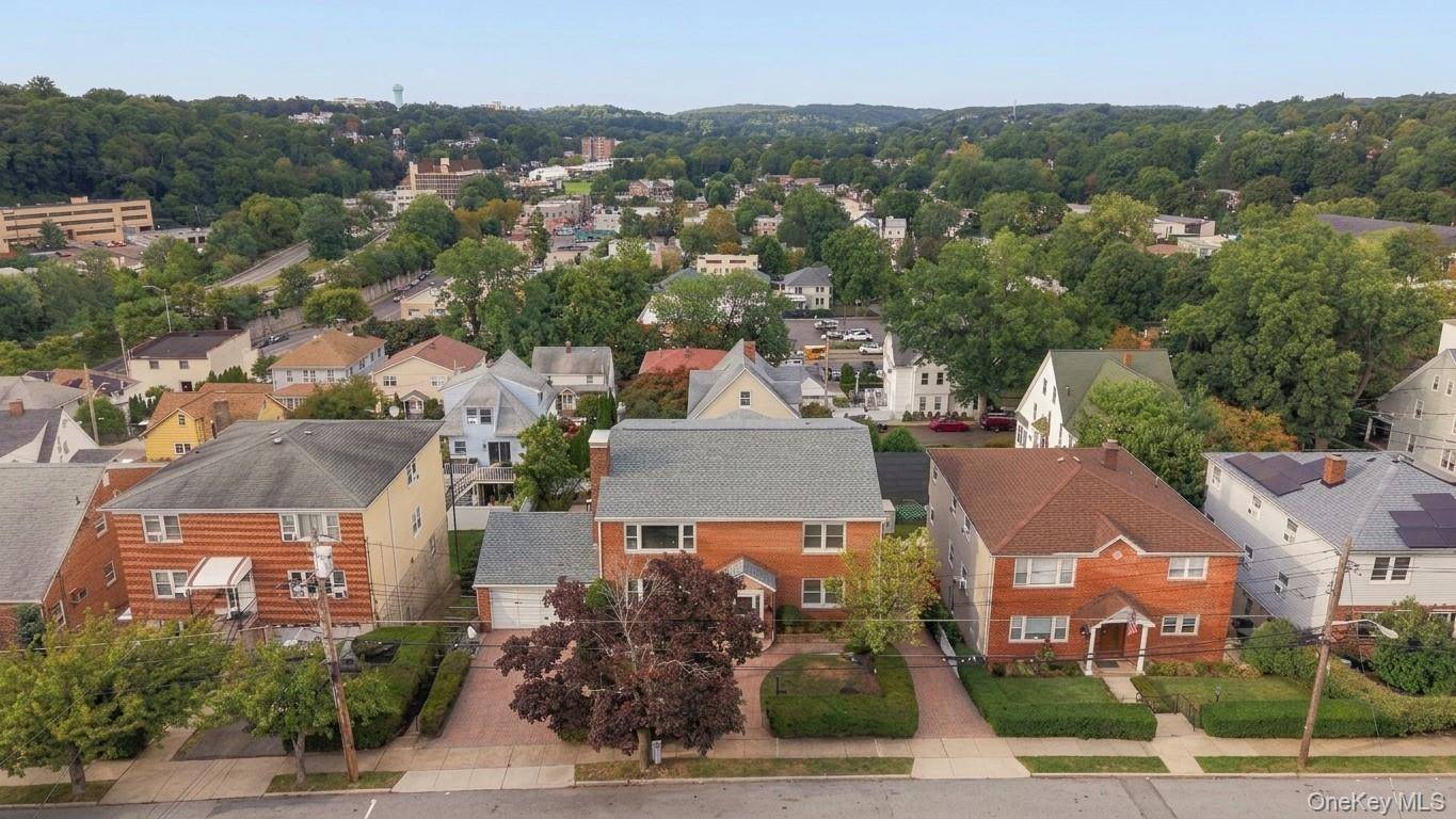 25 Dalton RD, Yonkers, NY 10701
