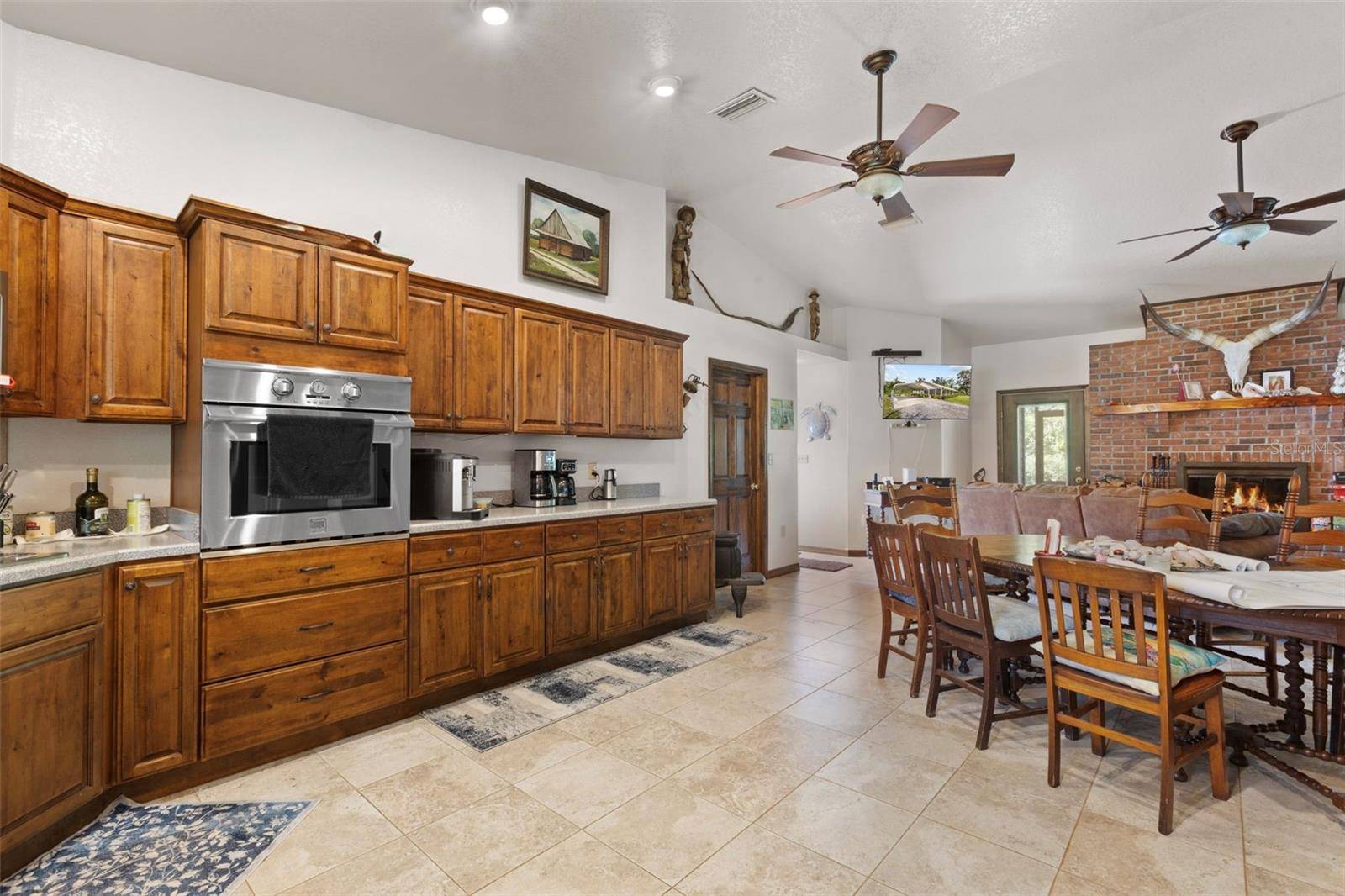 303 NE 290TH AVE, Old Town, FL 32680