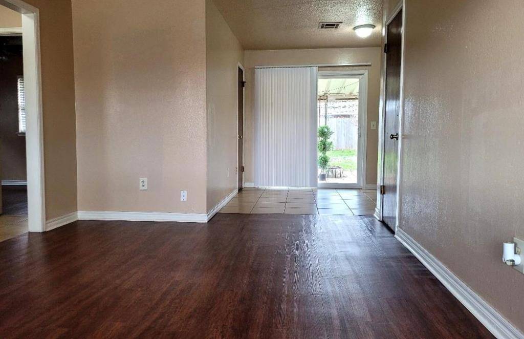 1501 City AVE, Moore, OK 73160