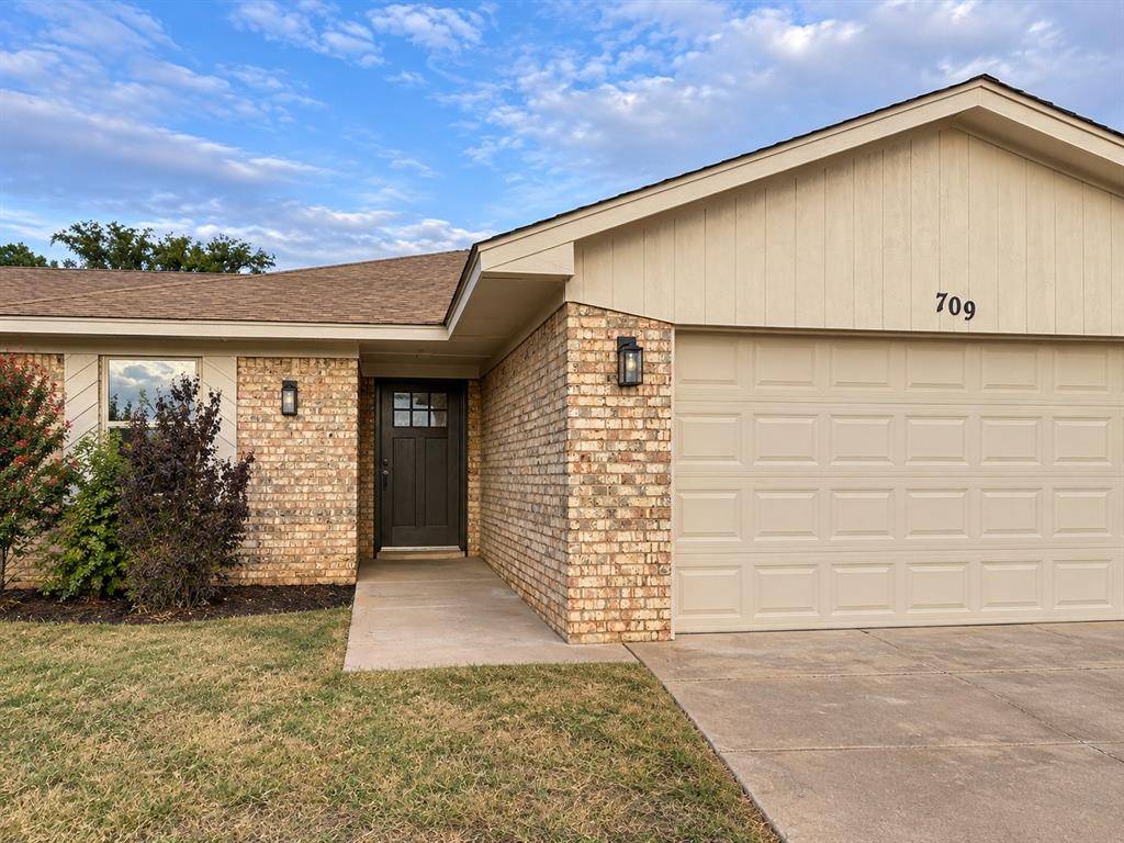 709 Polk ST, Altus, OK 73521