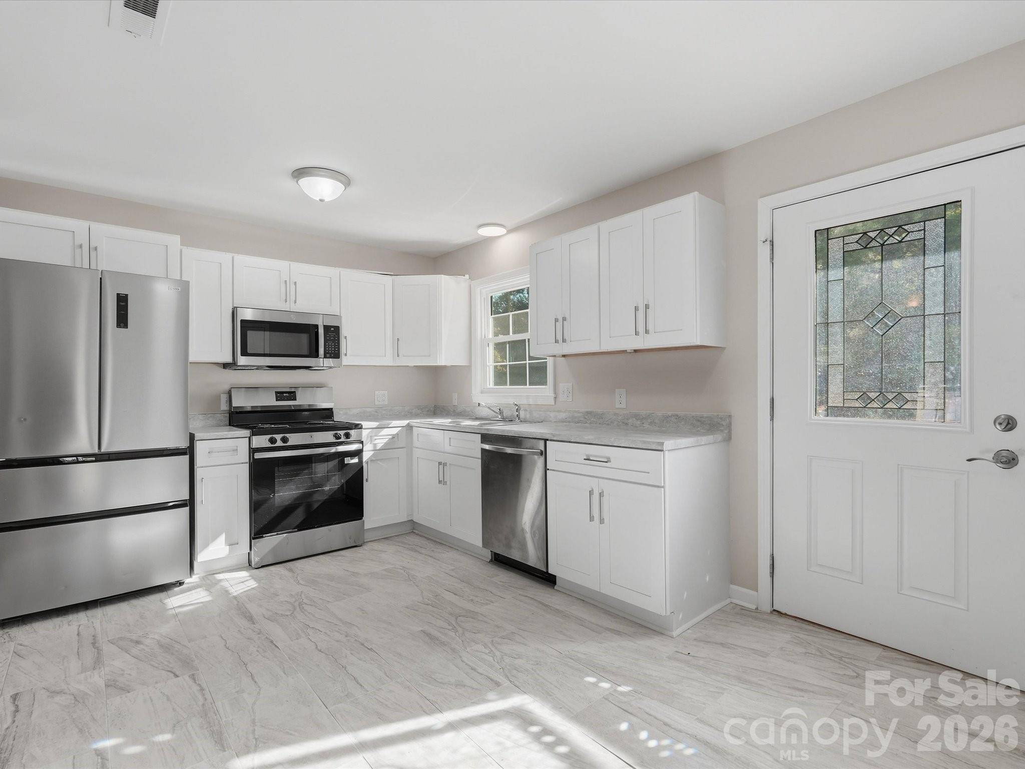 102 Cushman DR, Chester, SC 29706