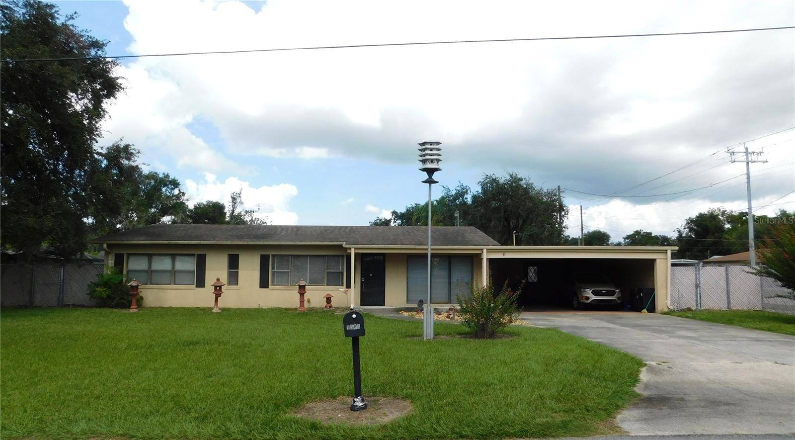 1506 OAKDALE ST, Plant City, FL 33563