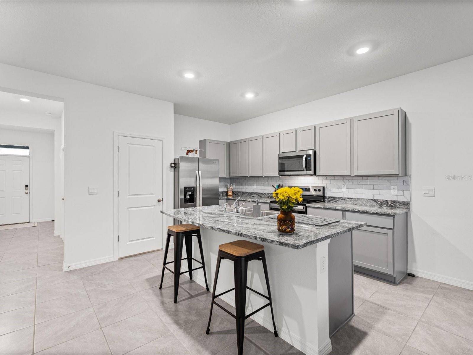 16630 GROTTO STEAM PL, Wimauma, FL 33598
