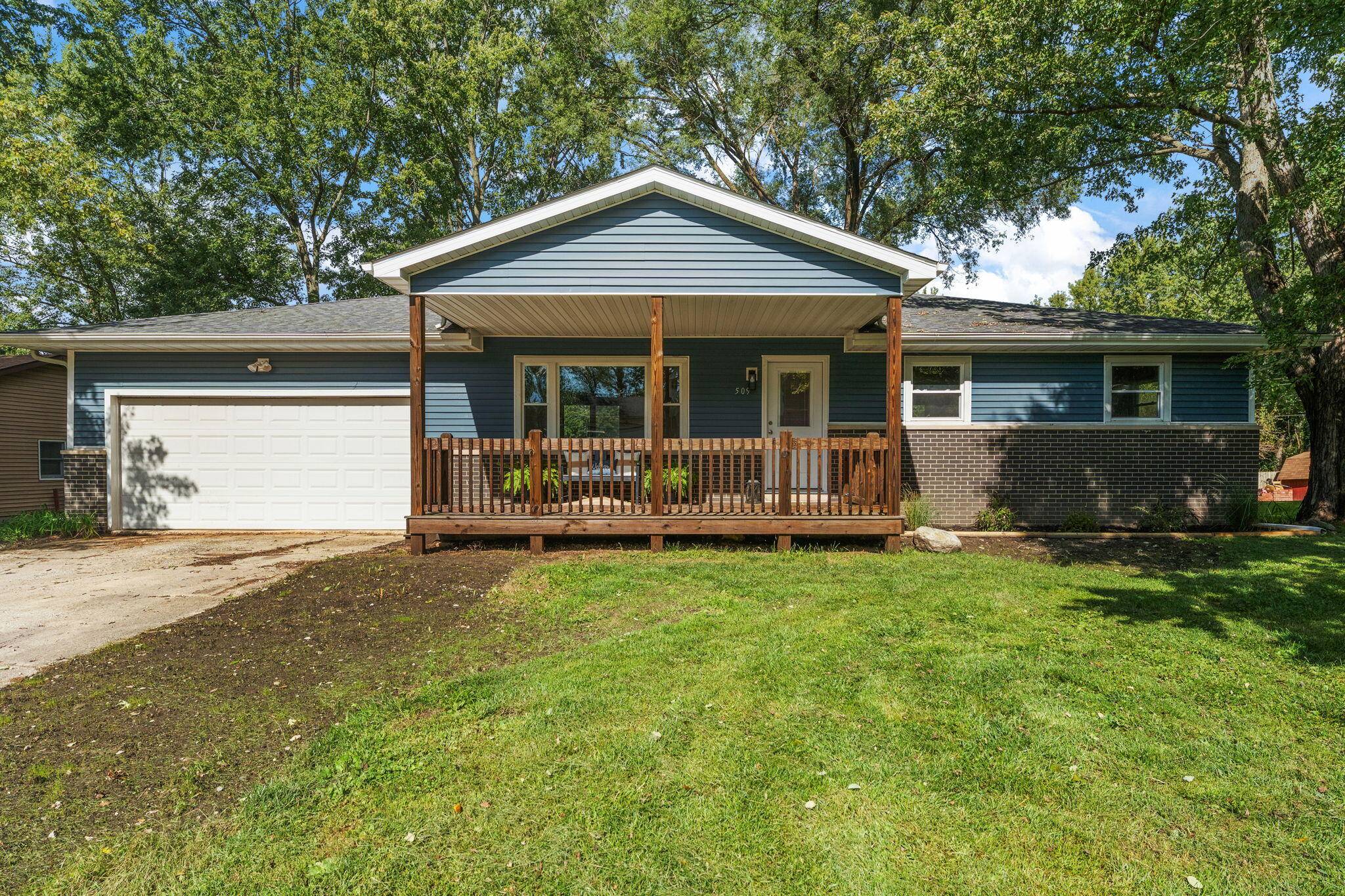 509 Gatewood Drive, Lowell, IN 46356
