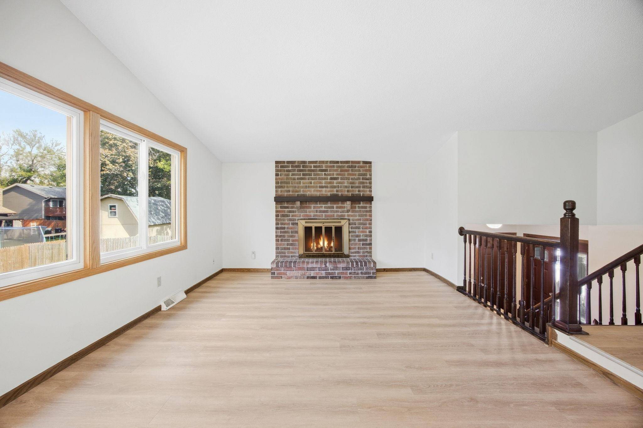 8818 N Brook AVE N, Brooklyn Park, MN 55428