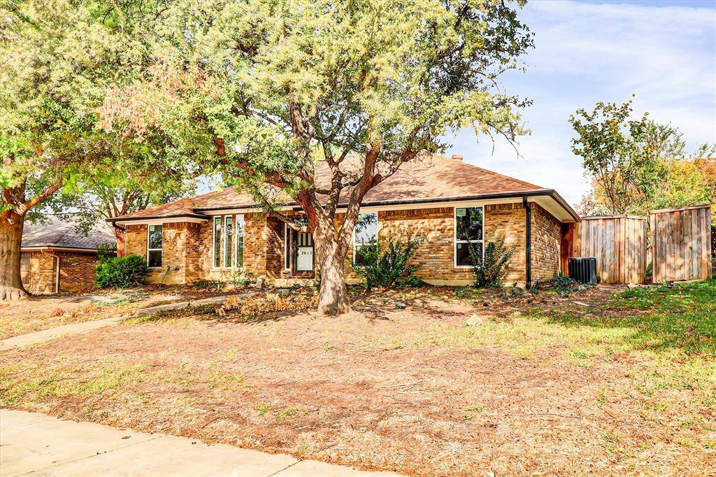 2615 Dove Creek Lane, Carrollton, TX 75006