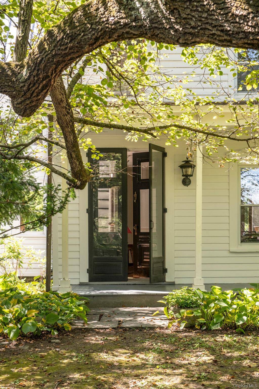16-18 Broadway, Tivoli, NY 12583