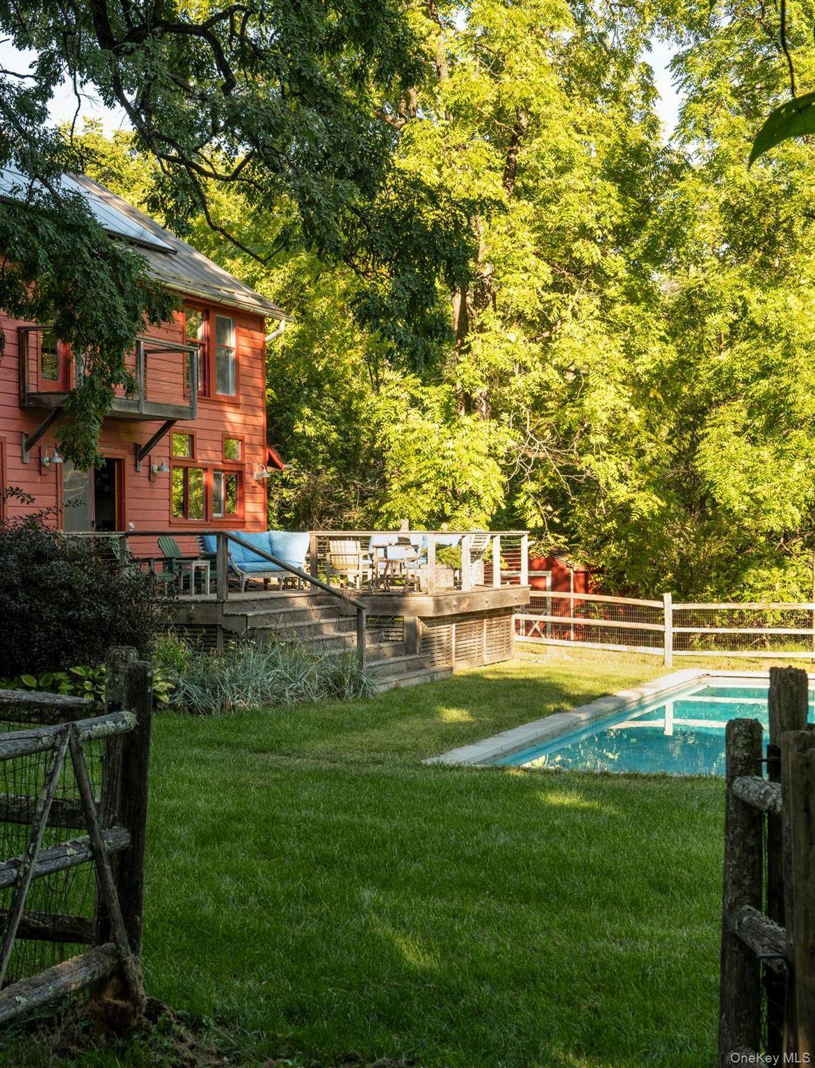 16-18 Broadway, Tivoli, NY 12583