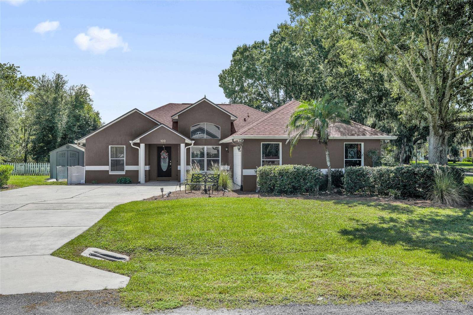 100 MATHER SMITH DR, Oakland, FL 34760