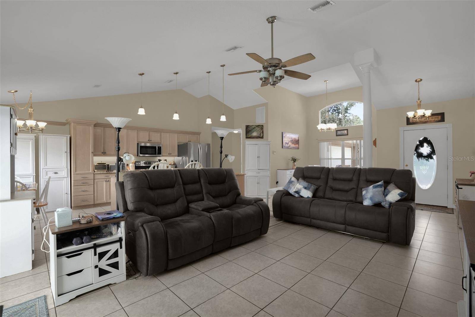 100 MATHER SMITH DR, Oakland, FL 34760