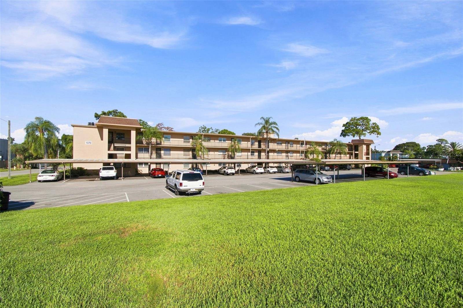 1370 HEATHER RIDGE BLVD #104, Dunedin, FL 34698