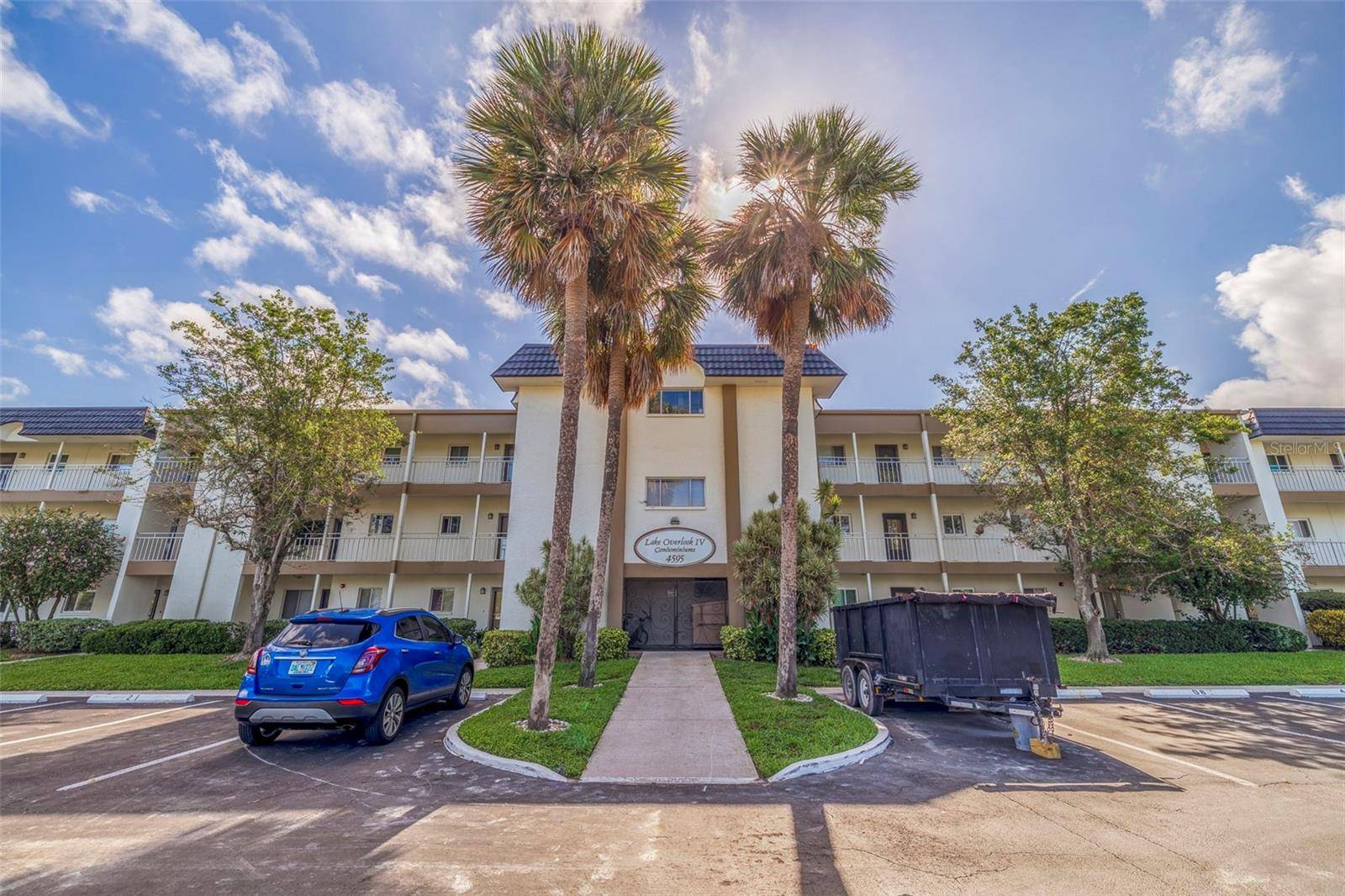 4595 CHANCELLOR ST NE #105, St Petersburg, FL 33703