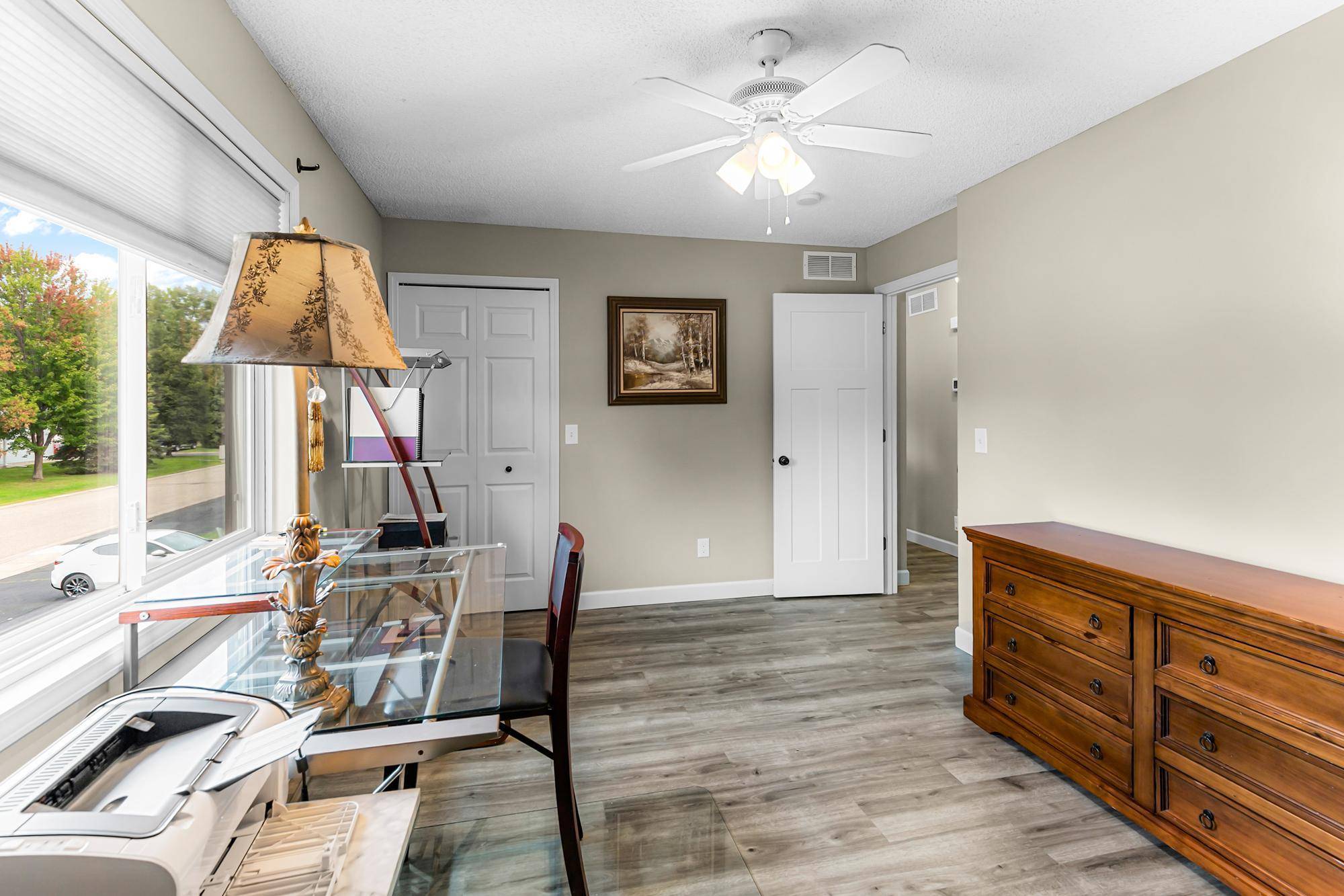 3290 Greenbrier ST #3290C, Vadnais Heights, MN 55127