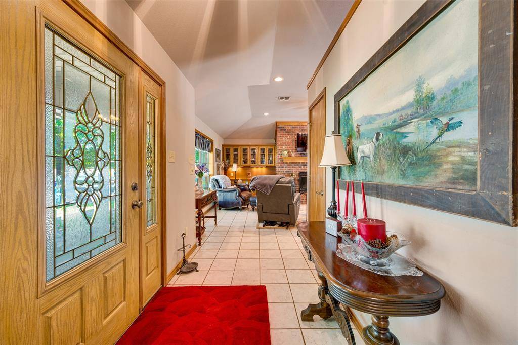 3269 An County Road 153, Palestine, TX 75801