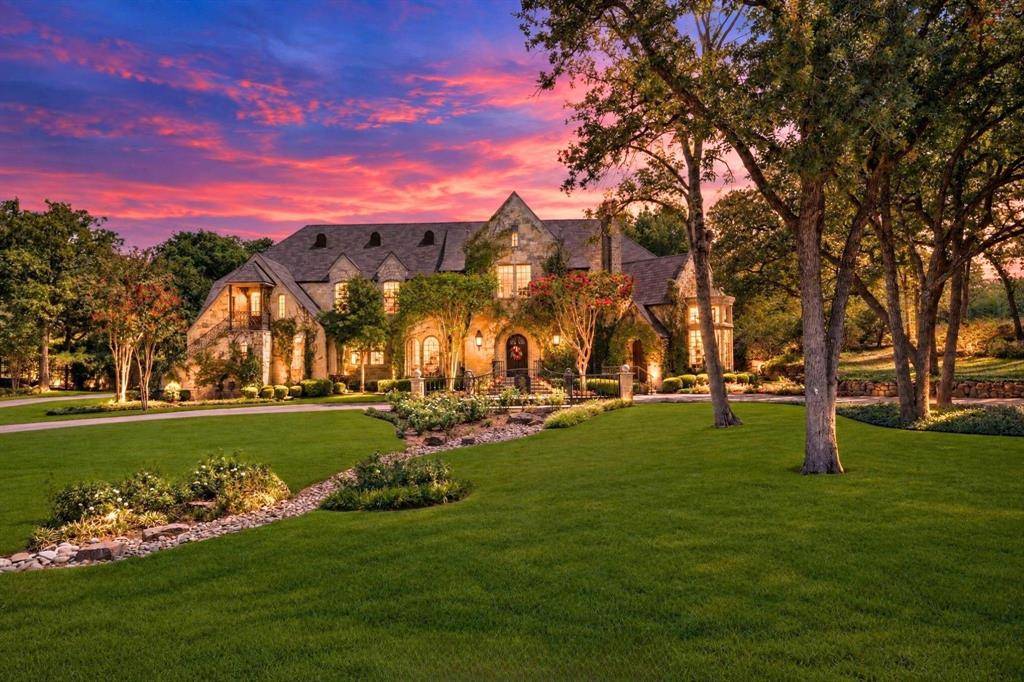 4508 Tour 18 Drive, Flower Mound, TX 75022