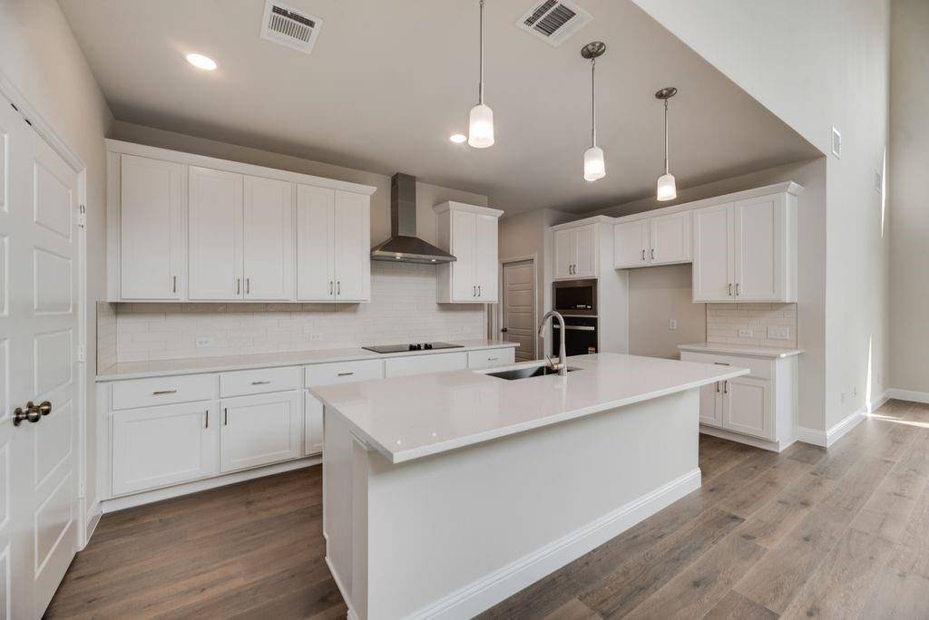 1060 Birdie Street, Gunter, TX 75058
