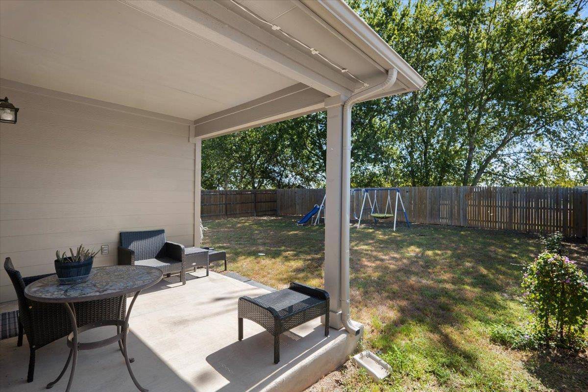 114 Sickle LOOP, Kyle, TX 78640
