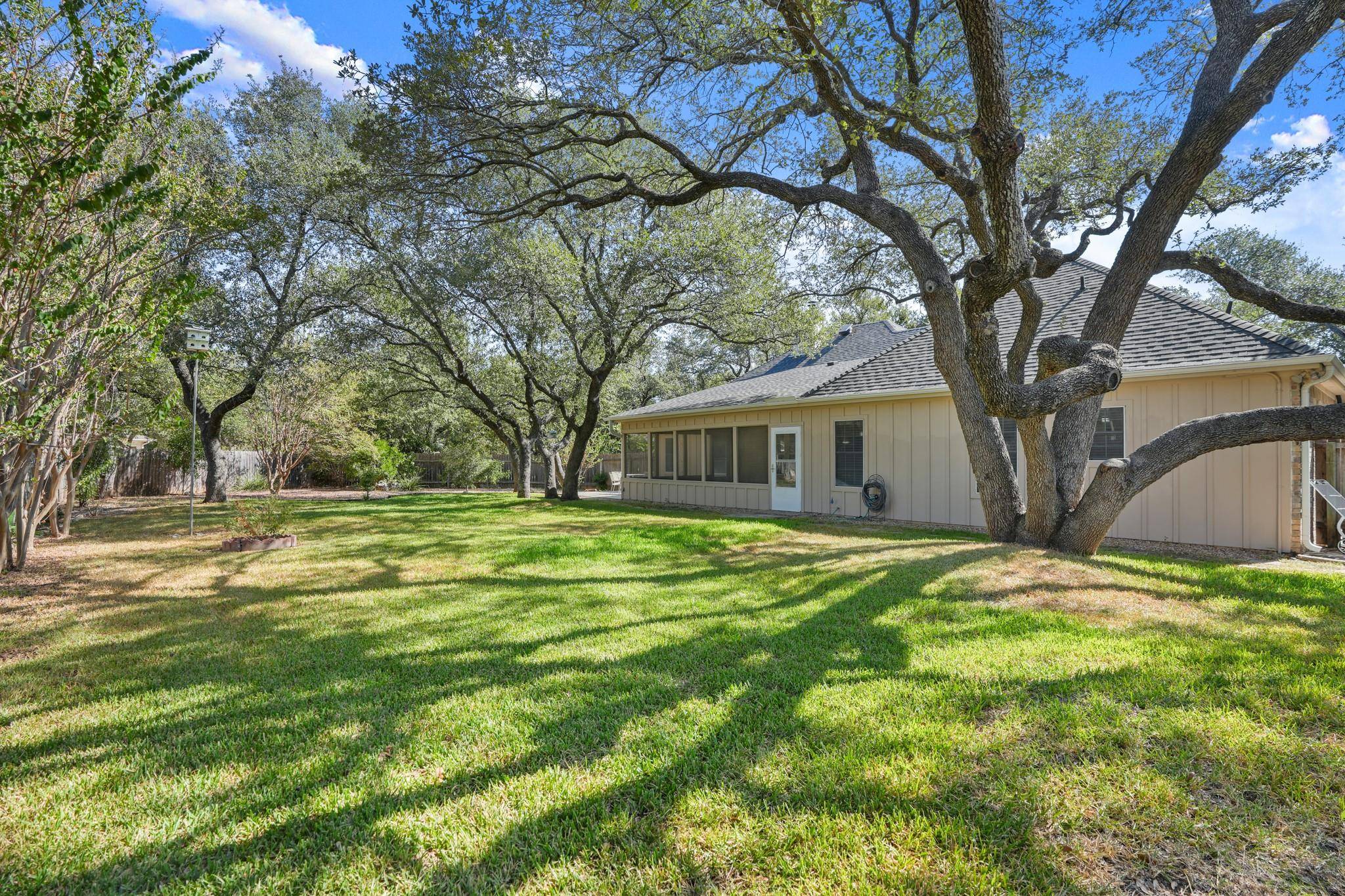103 Maria CT, Georgetown, TX 78628