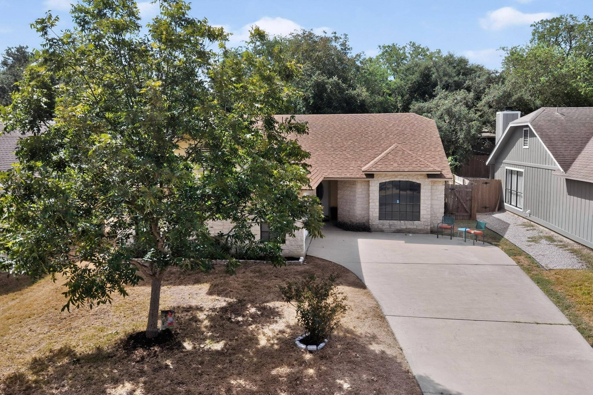 8525 Birmingham DR, Austin, TX 78748
