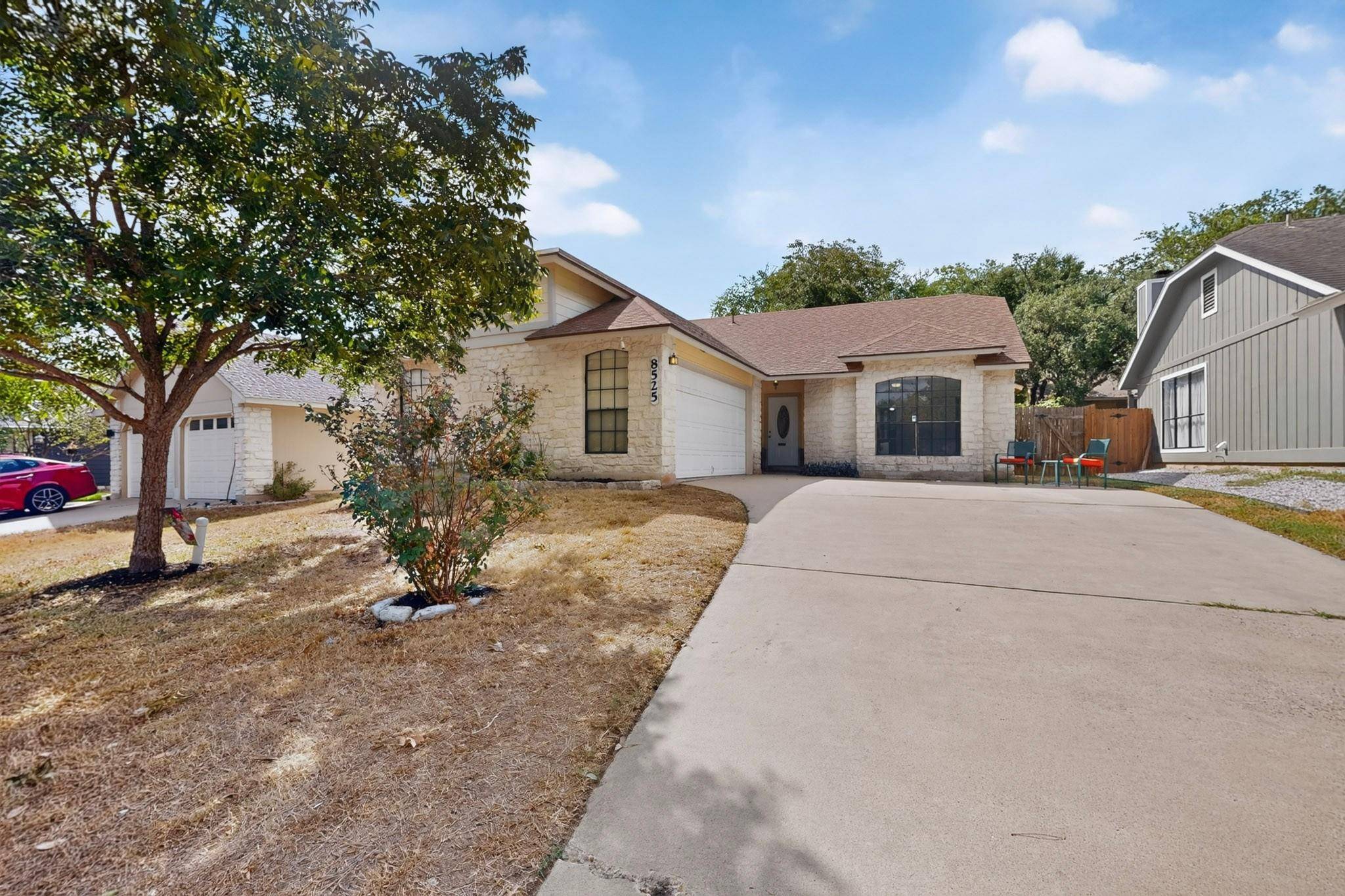 8525 Birmingham DR, Austin, TX 78748