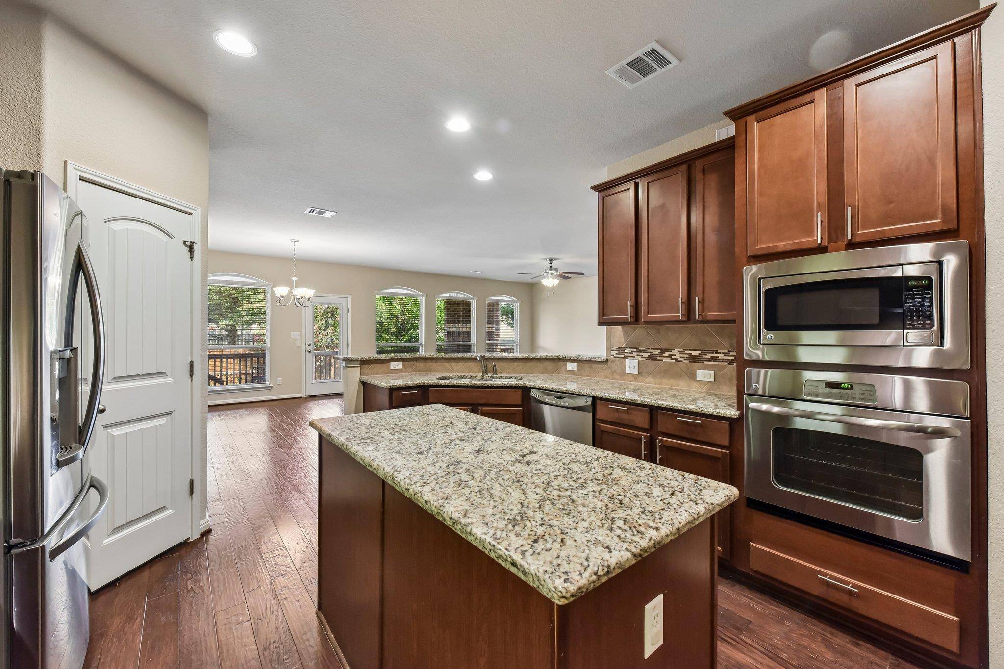 104 Lake Mineral Wells DR, Georgetown, TX 78628