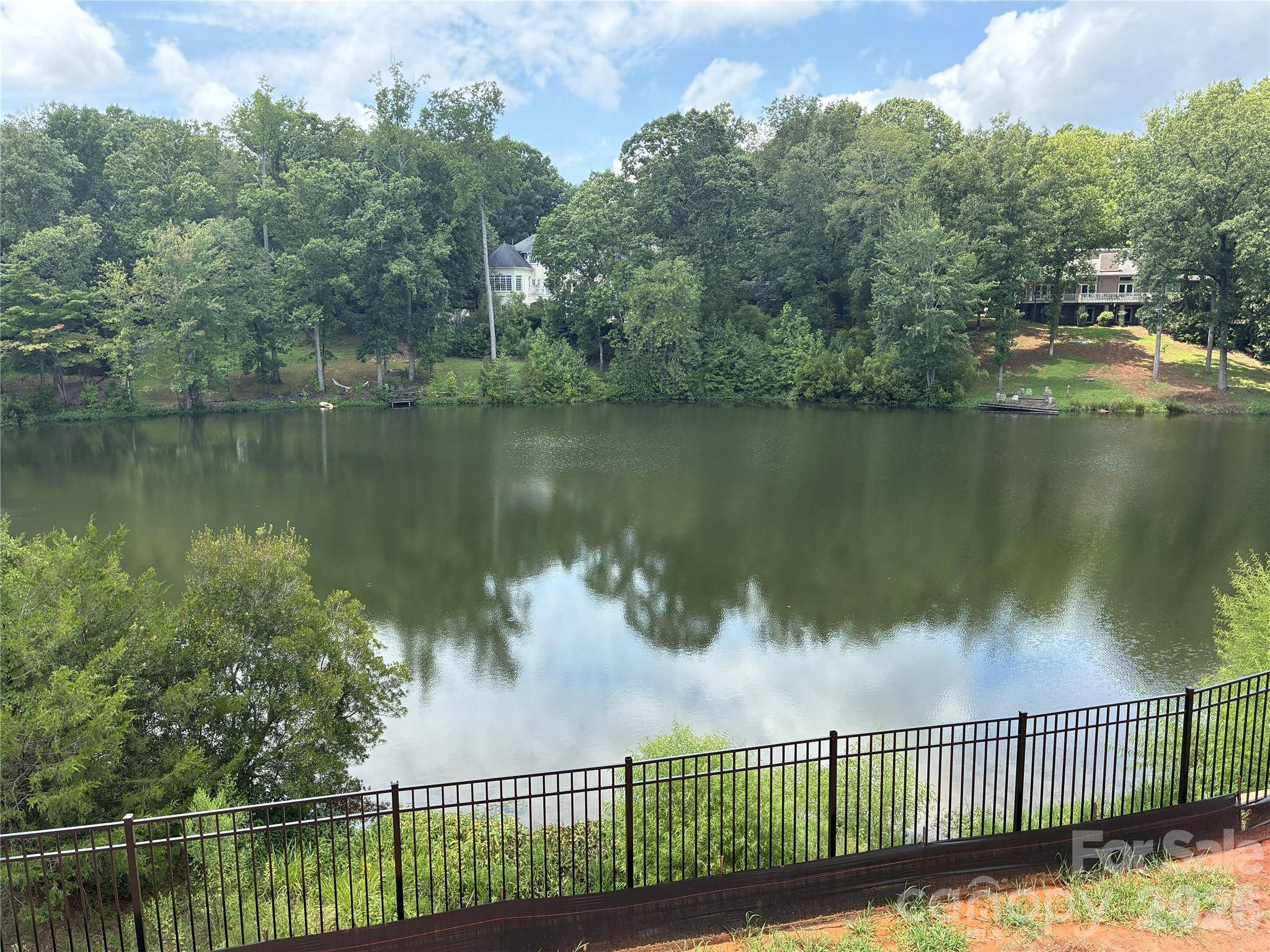 8674 Strawberry LN, Charlotte, NC 28277