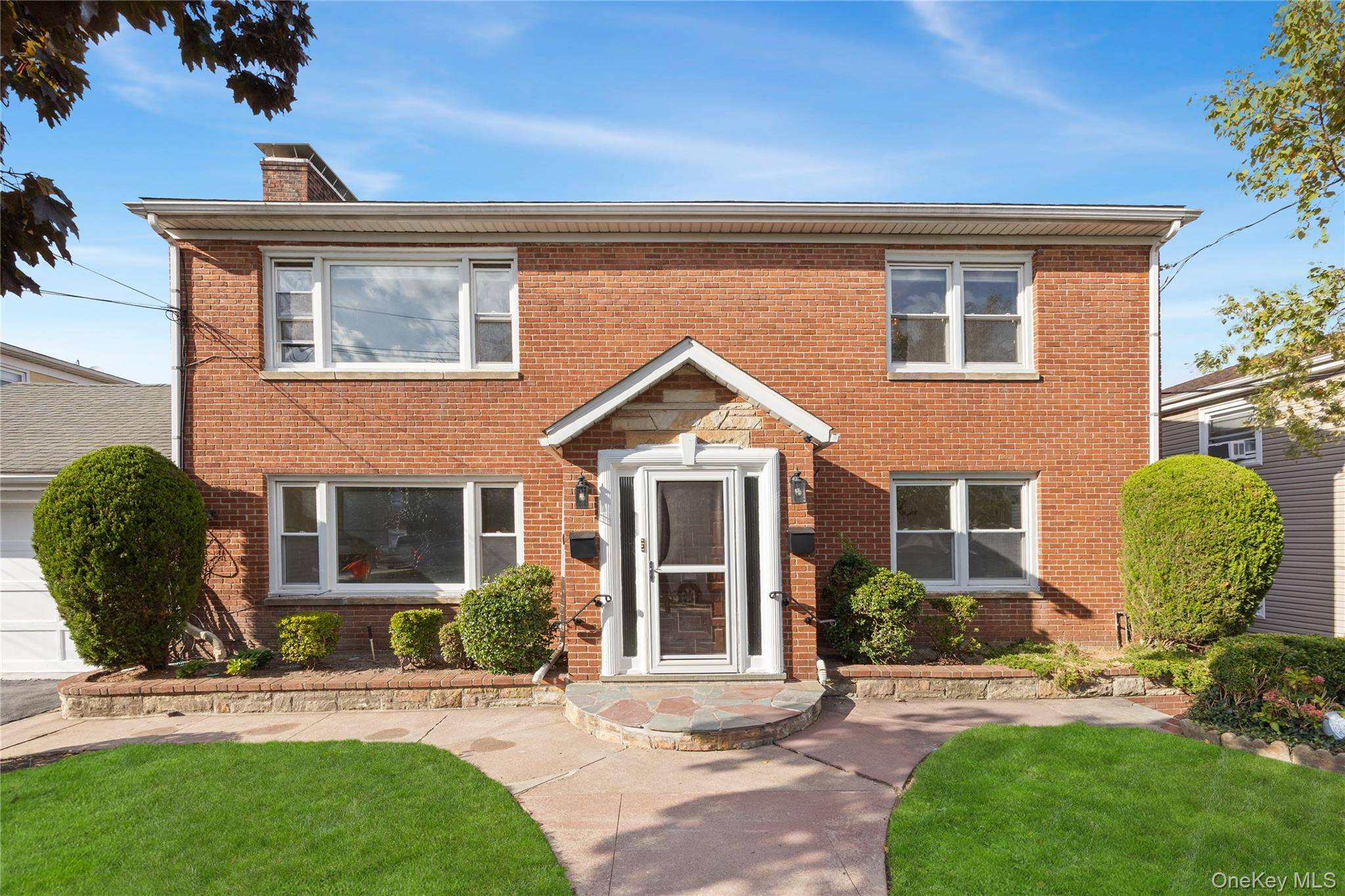 25 Dalton RD, Yonkers, NY 10701
